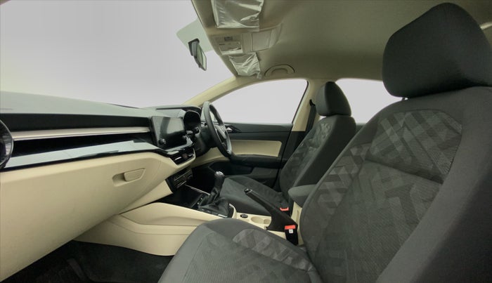 2022 Skoda SLAVIA AMBITION 1.0L TSI MT, Petrol, Manual, 1,298 km, Right Side Front Door Cabin