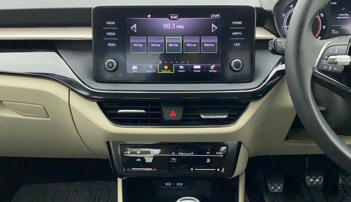 2022 Skoda SLAVIA AMBITION 1.0L TSI MT, Petrol, Manual, 1,298 km, Air Conditioner