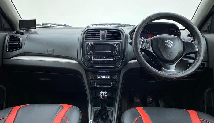 2017 Maruti Vitara Brezza ZDI, Diesel, Manual, 1,80,438 km, Dashboard View