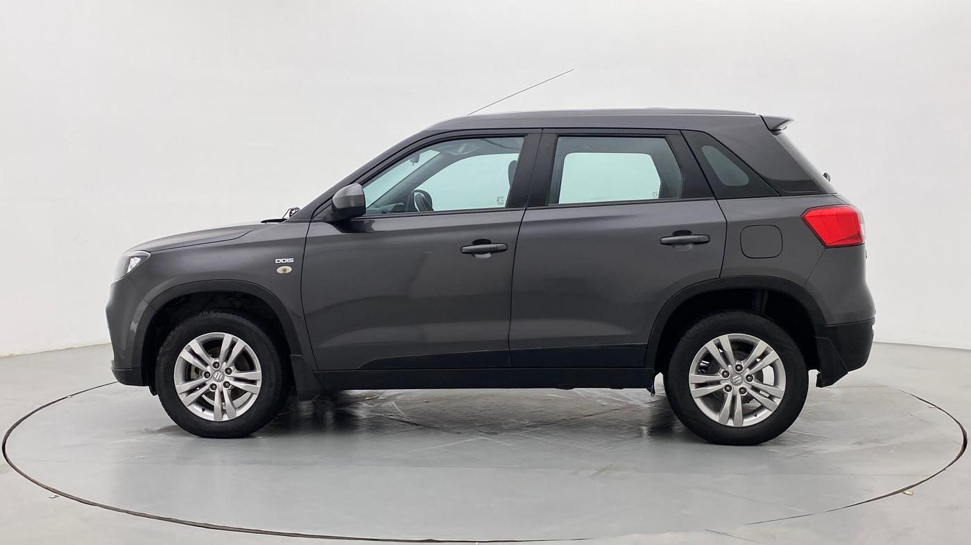 2017 Maruti Vitara Brezza ZDI, Diesel, Manual, 1,80,438 km, Left Side View