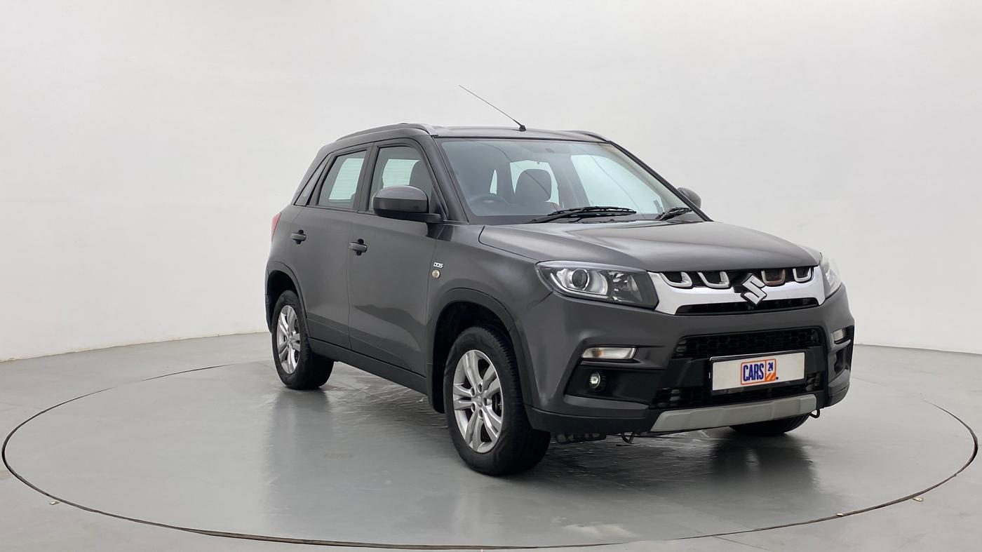 2017 Maruti Vitara Brezza ZDI, Diesel, Manual, 1,80,438 km, Right Front Diagonal (45- Degree) View