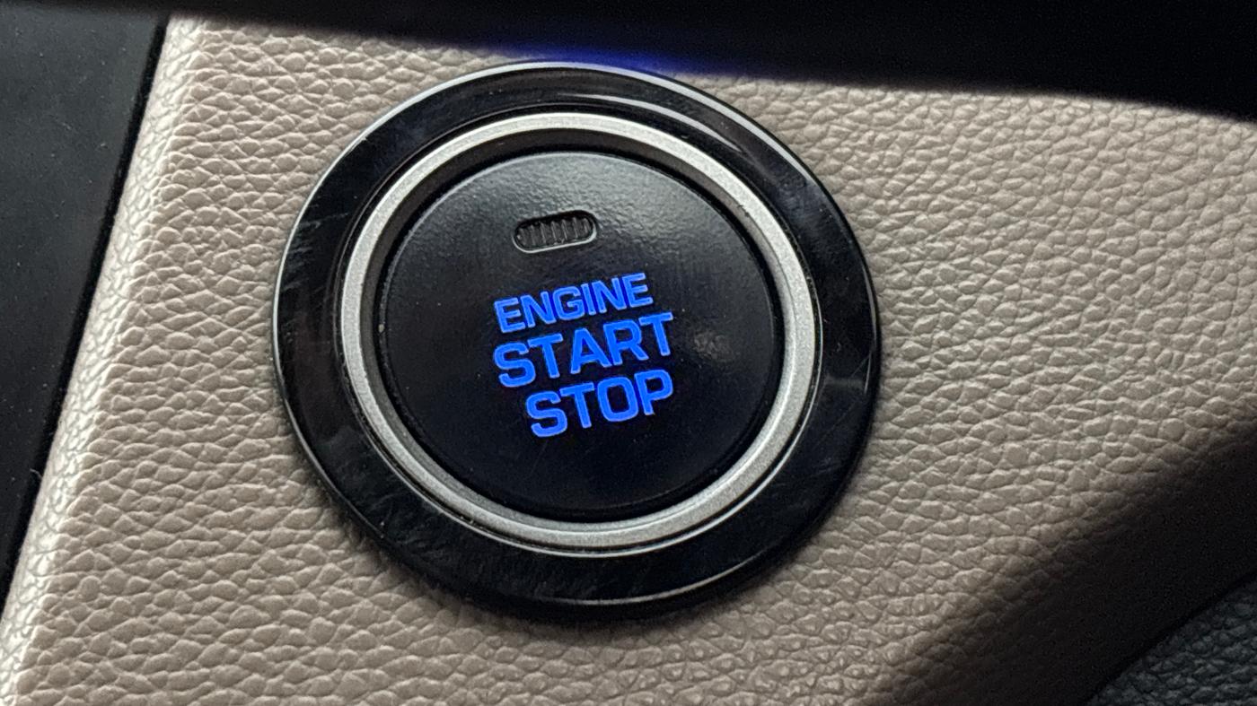 2014 Hyundai Elite i20 SPORTZ 1.4 (O) CRDI, Diesel, Manual, 1,18,322 km, Keyless Start/ Stop Button