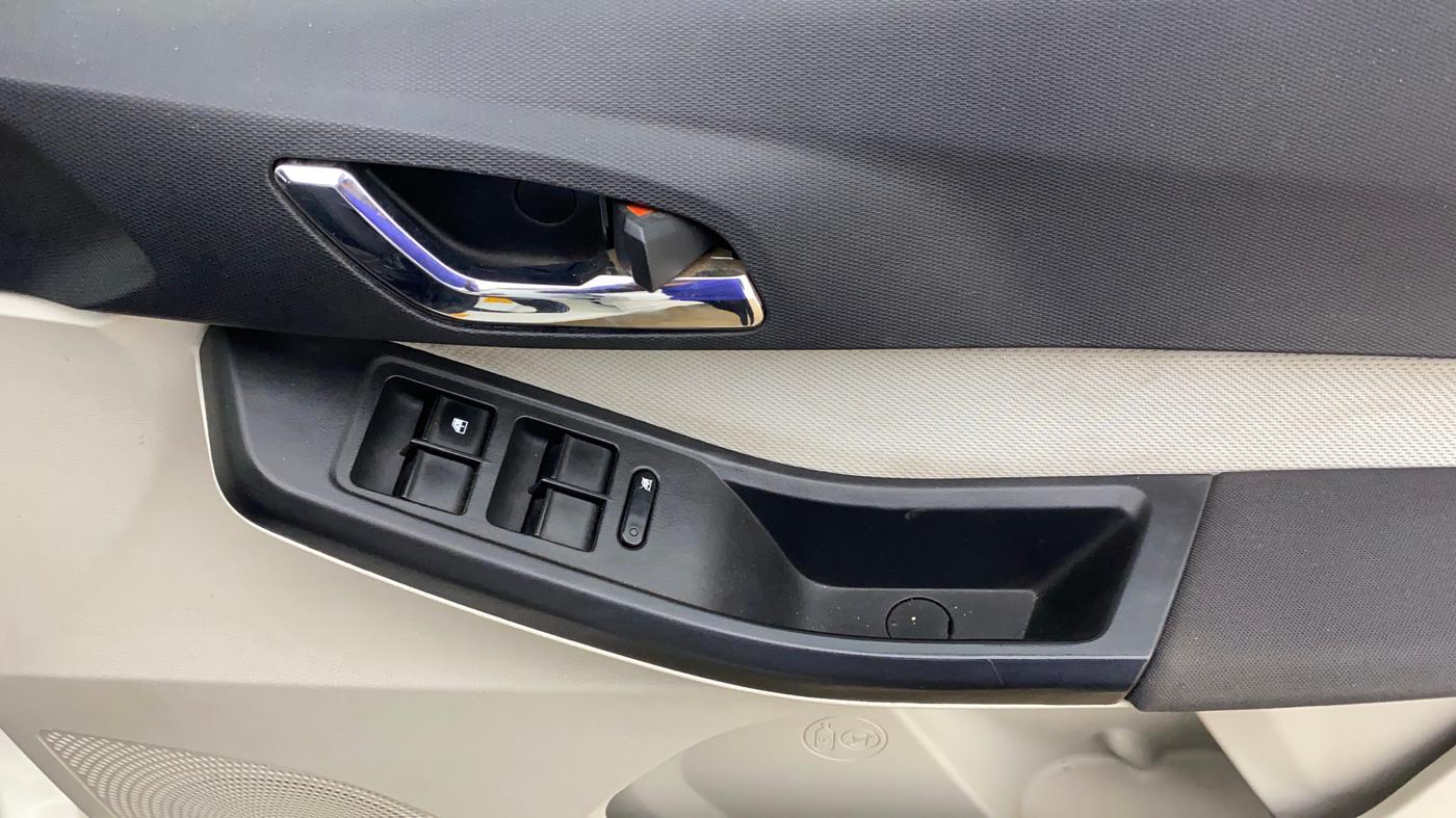 2023 Tata TIGOR XZ PLUS CNG, CNG, Manual, 87,506 km, Driver Side Door Panels Control