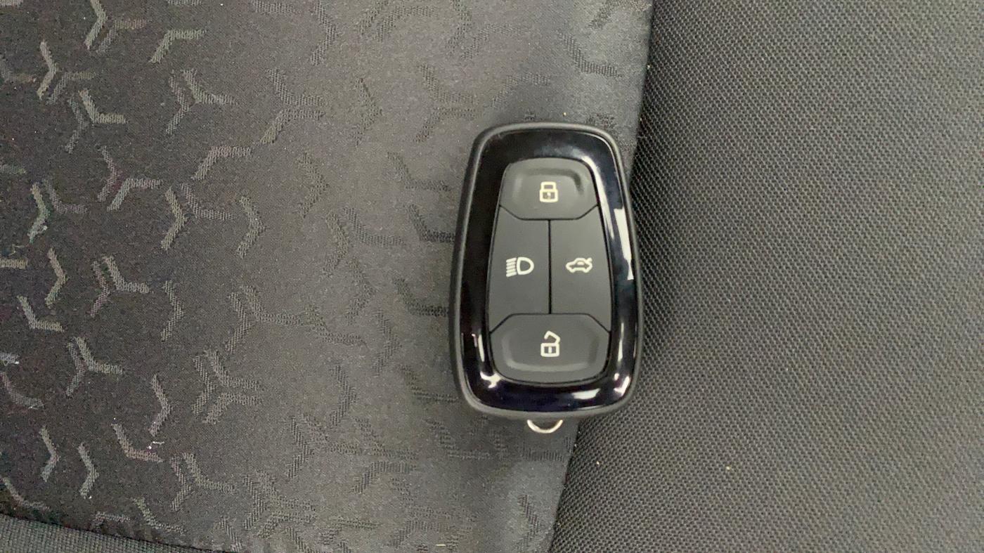 2023 Tata TIGOR XZ PLUS CNG, CNG, Manual, 87,506 km, Key Close Up