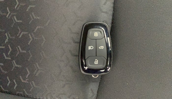 2023 Tata TIGOR XZ PLUS CNG, CNG, Manual, 87,506 km, Key Close Up