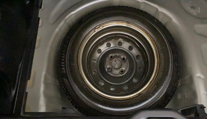 2021 Maruti Swift LXI, Petrol, Manual, 39,260 km, Spare Tyre