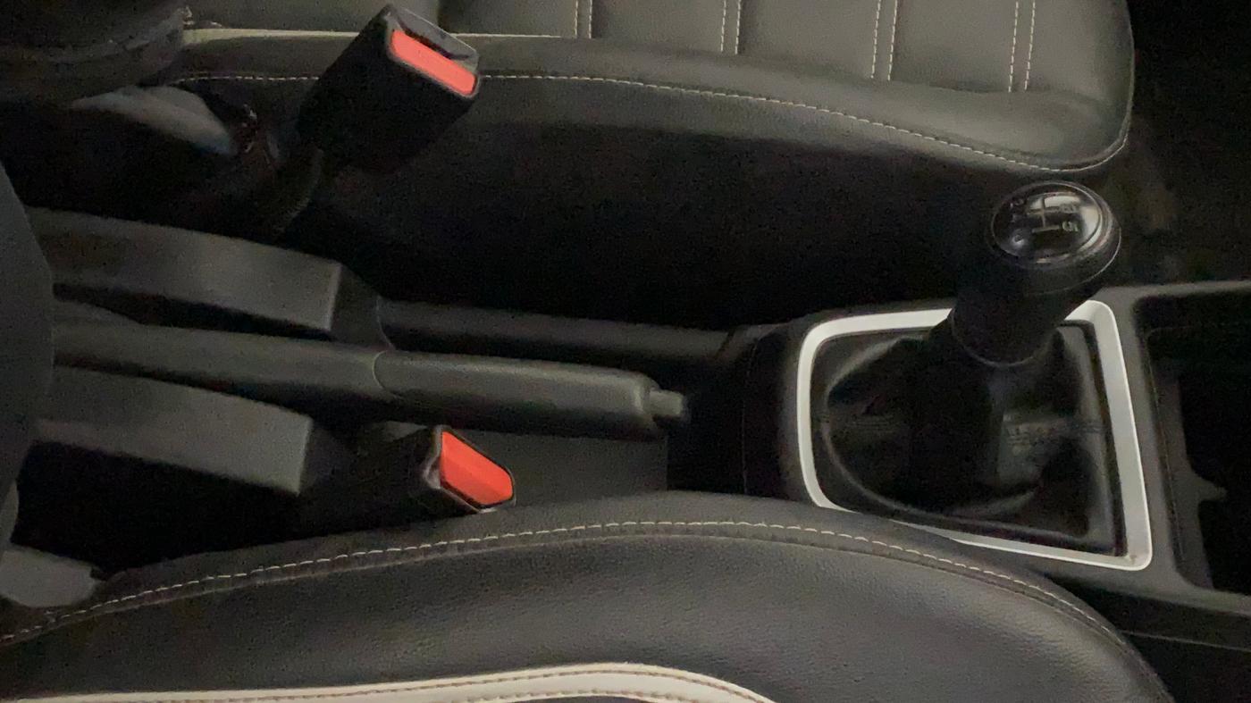 2021 Maruti Swift LXI, Petrol, Manual, 39,306 km, Gear Lever