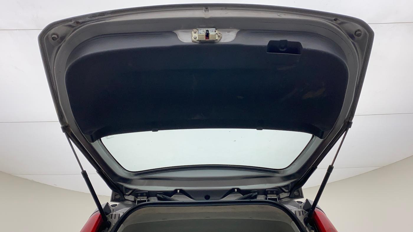 2010 Maruti Ritz LXI, Petrol, Manual, 1,22,580 km, Boot Door Open