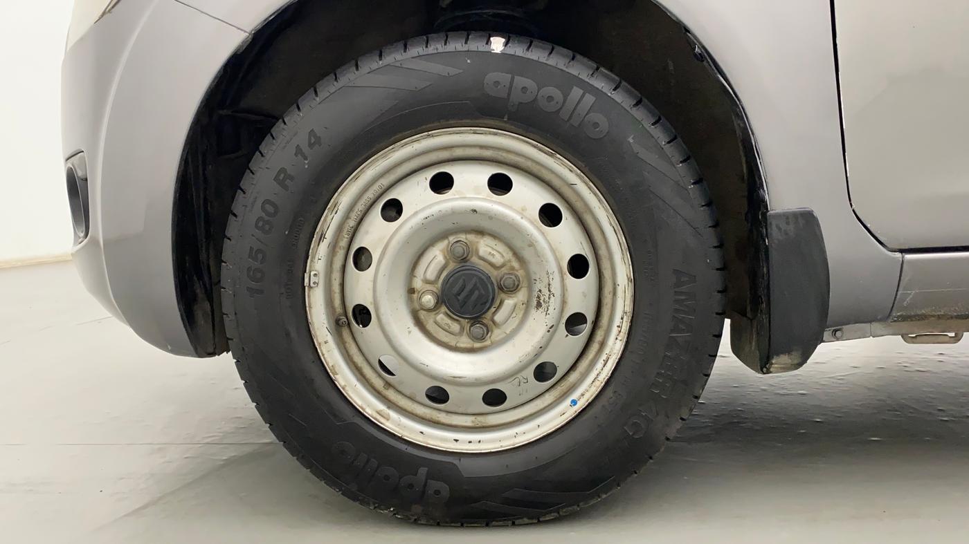 2010 Maruti Ritz LXI, Petrol, Manual, 1,22,580 km, Left Front Wheel