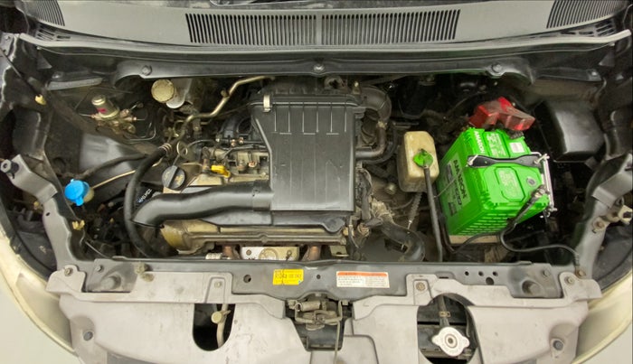 2010 Maruti Ritz LXI, Petrol, Manual, 1,22,580 km, Open Bonet
