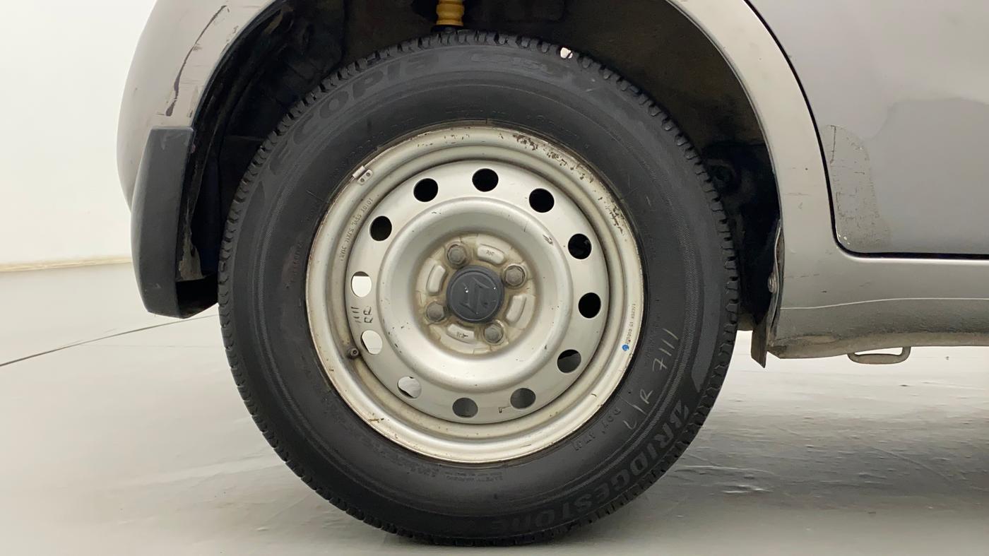 2010 Maruti Ritz LXI, Petrol, Manual, 1,22,580 km, Right Rear Wheel