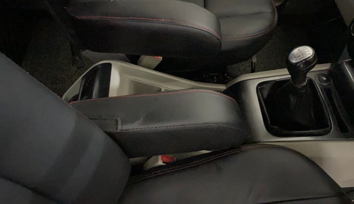 2021 Mahindra Scorpio S9, Diesel, Manual, 82,186 km, Gear Lever