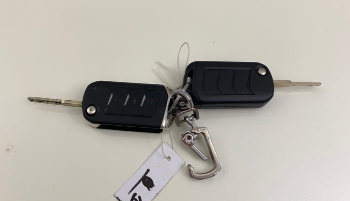 2021 Mahindra Scorpio S9, Diesel, Manual, 82,186 km, Key Close Up