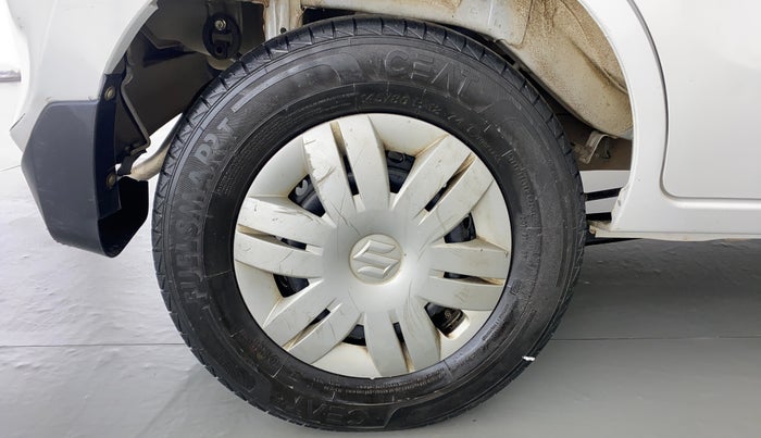 2022 Maruti Alto LXI OPT, Petrol, Manual, 31,579 km, Right Rear Wheel