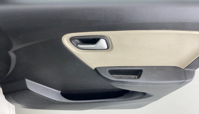 2022 Maruti Alto LXI OPT, Petrol, Manual, 31,579 km, Driver Side Door Panels Control