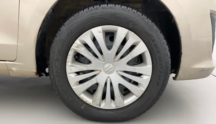 2014 Maruti Ertiga VXI CNG, CNG, Manual, 36,893 km, Right Front Wheel