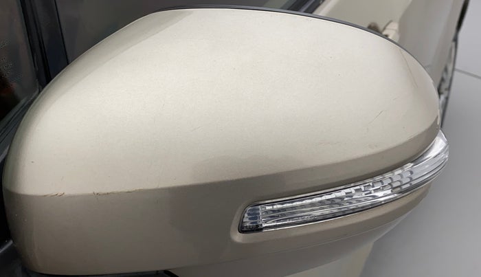 2014 Maruti Ertiga VXI CNG, CNG, Manual, 36,893 km, Left rear-view mirror - Minor scratches