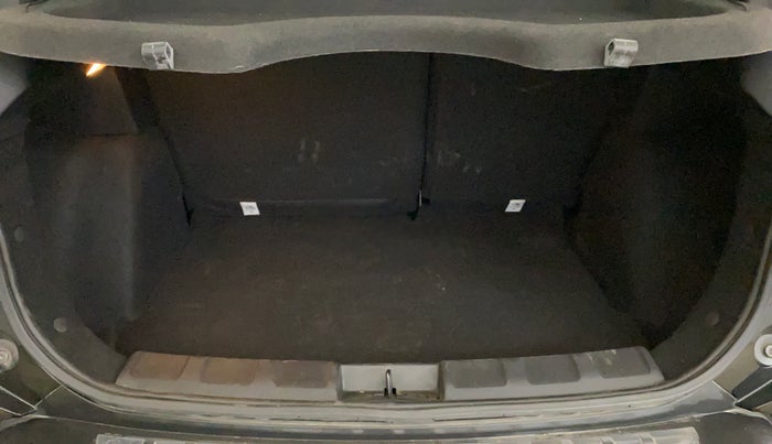 2022 Tata NEXON XZ PLUS PETROL DARK EDITION, Petrol, Manual, 15,038 km, Boot Inside