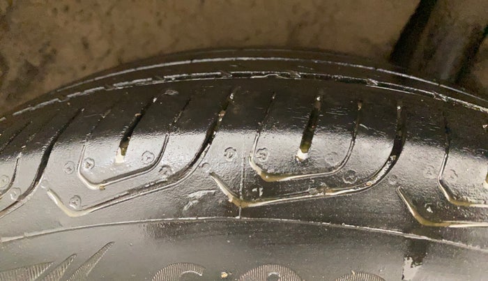 2018 Ford Ecosport TITANIUM 1.5L DIESEL, Diesel, Manual, 76,330 km, Left Rear Tyre Tread