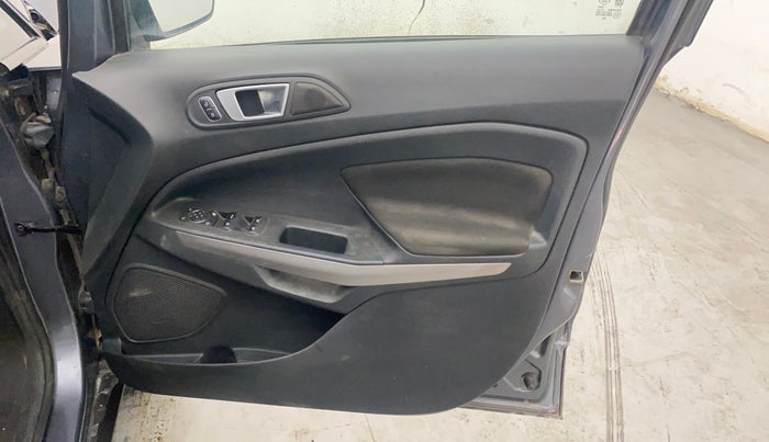 2018 Ford Ecosport TITANIUM 1.5L DIESEL, Diesel, Manual, 76,330 km, Driver Side Door Panels Control