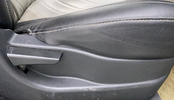 2018 Tata Tiago XE PETROL, Petrol, Manual, 41,920 km, Driver Side Adjustment Panel