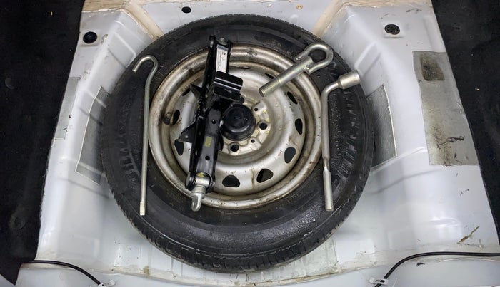 2018 Tata Tiago XE PETROL, Petrol, Manual, 41,920 km, Spare Tyre