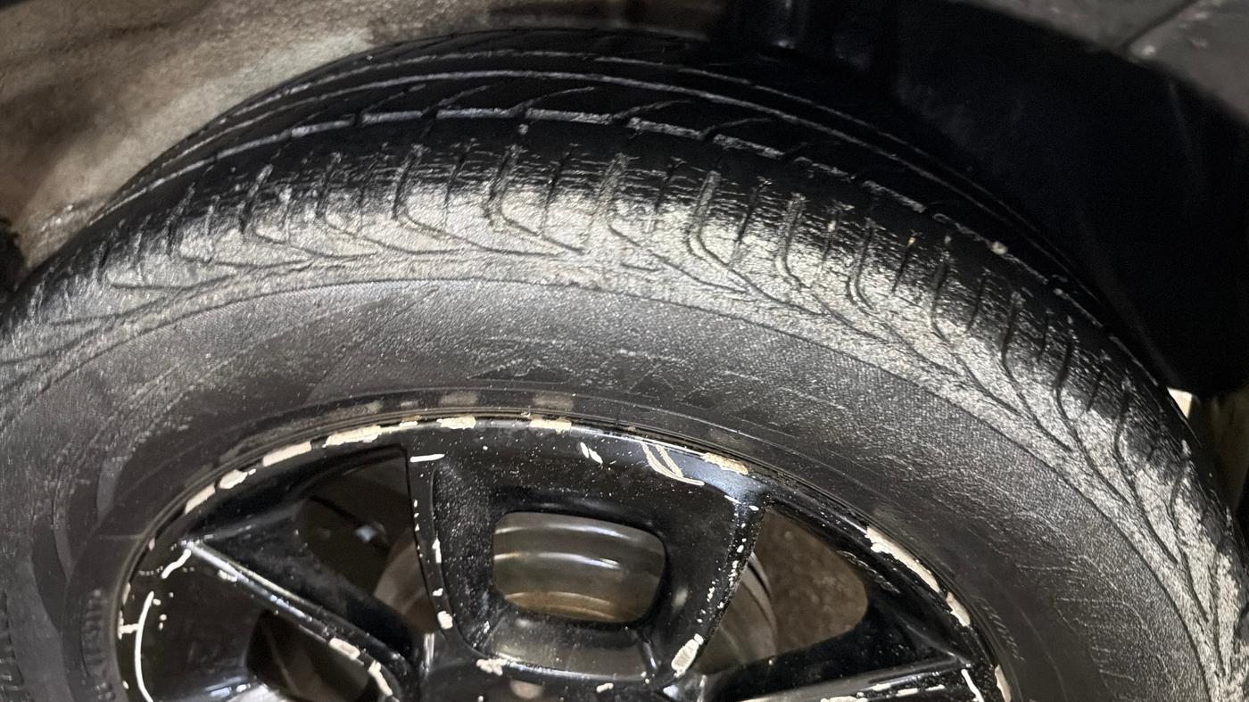 2017 Maruti IGNIS ALPHA 1.2, Petrol, Manual, 74,535 km, Left Rear Tyre Tread