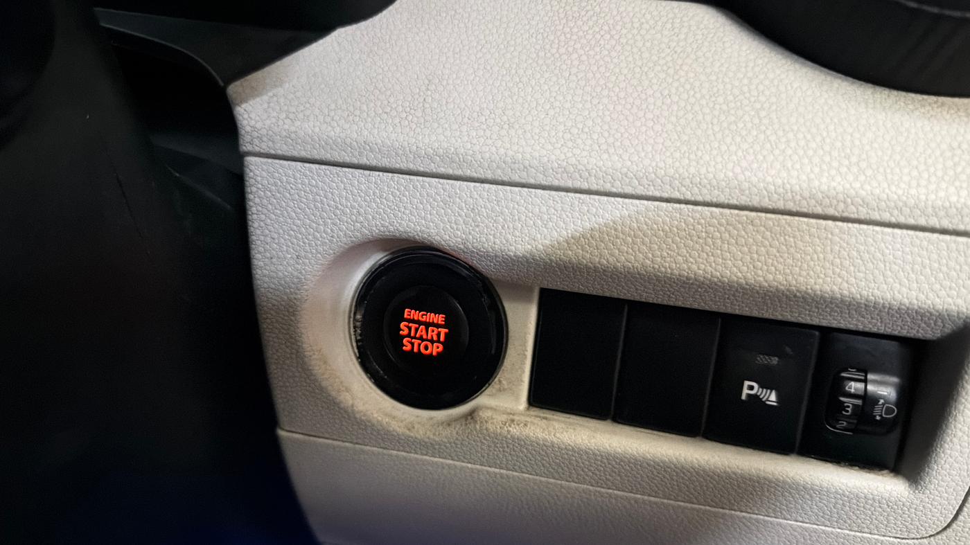 2017 Maruti IGNIS ALPHA 1.2, Petrol, Manual, 74,535 km, Keyless Start/ Stop Button
