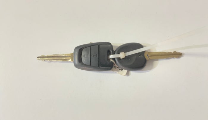 2017 Hyundai Grand i10 MAGNA 1.2 KAPPA VTVT, Petrol, Manual, 39,704 km, Key Close Up