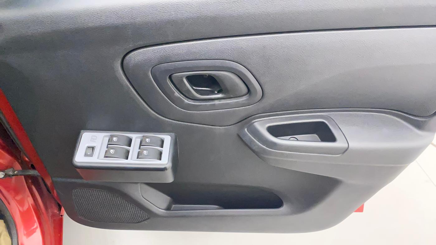 2021 Datsun Redi Go A, Petrol, Manual, 24,169 km, Driver Side Door Panels Control