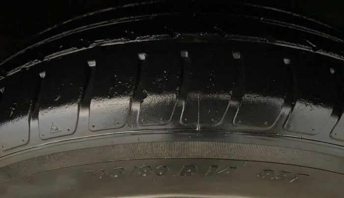 2019 Maruti Swift VXI, Petrol, Manual, 34,211 km, Right Front Tyre Tread