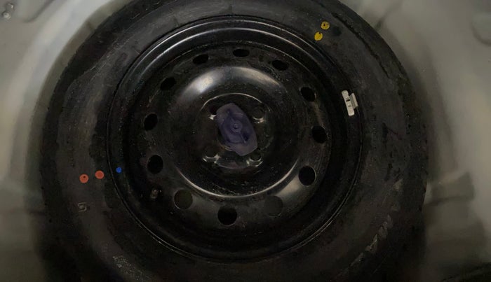 2019 Maruti Swift VXI, Petrol, Manual, 34,211 km, Spare Tyre