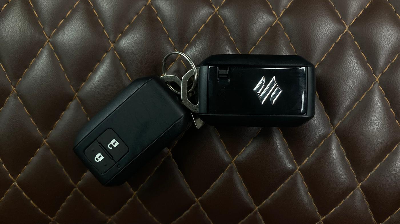 2023 Maruti Grand Vitara ZETA SMART HYBRID AT, Petrol, Automatic, 33,996 km, Key Close Up