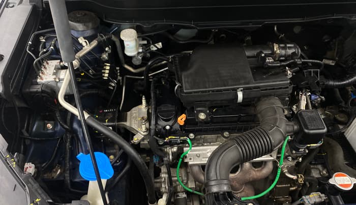 2023 Maruti Grand Vitara ZETA SMART HYBRID AT, Petrol, Automatic, 33,978 km, Engine View - Right