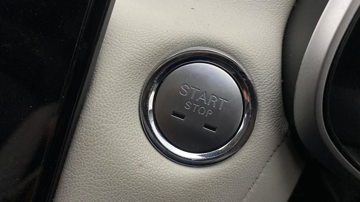 2024 MG ASTOR Select 1.5 MT, Petrol, Manual, 22,551 km, Keyless Start/ Stop Button