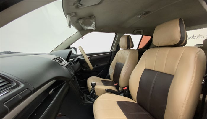 2012 Maruti Swift VDI, Diesel, Manual, 1,14,726 km, Right Side Front Door Cabin