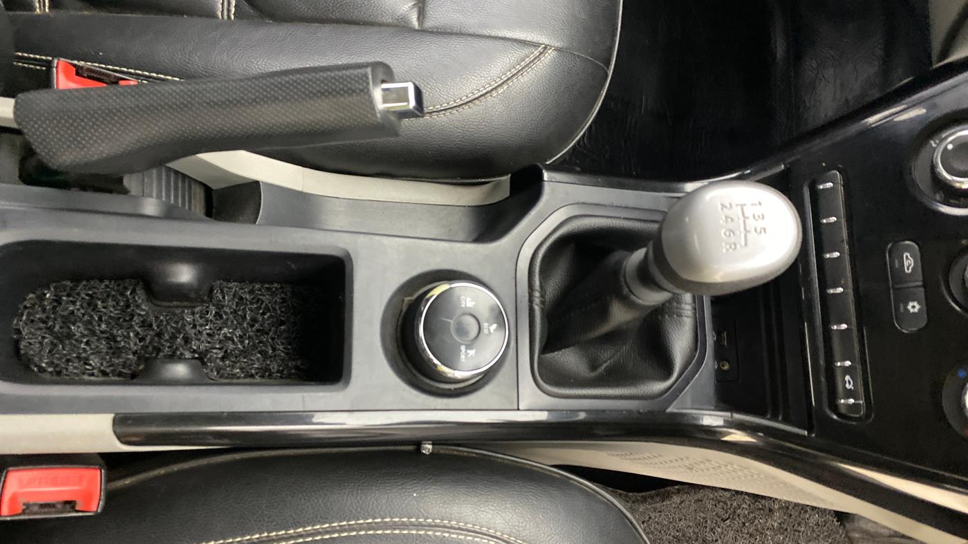2019 Tata NEXON XM DIESEL, Diesel, Manual, 69,155 km, Gear Lever
