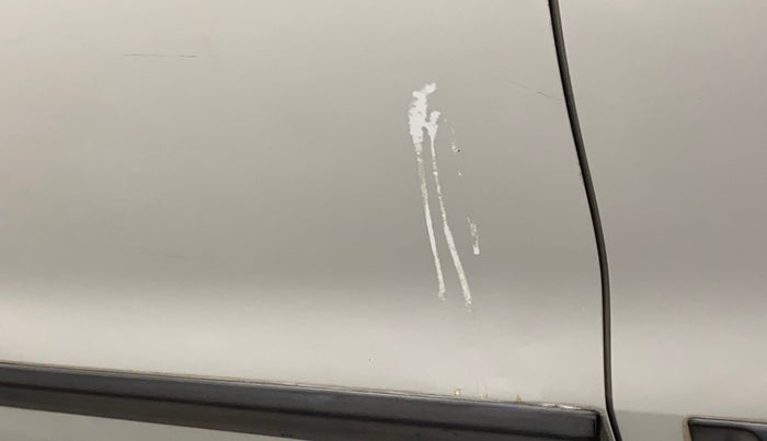 2010 Maruti Wagon R 1.0 LXI, Petrol, Manual, 30,773 km, Front passenger door - Paint has faded