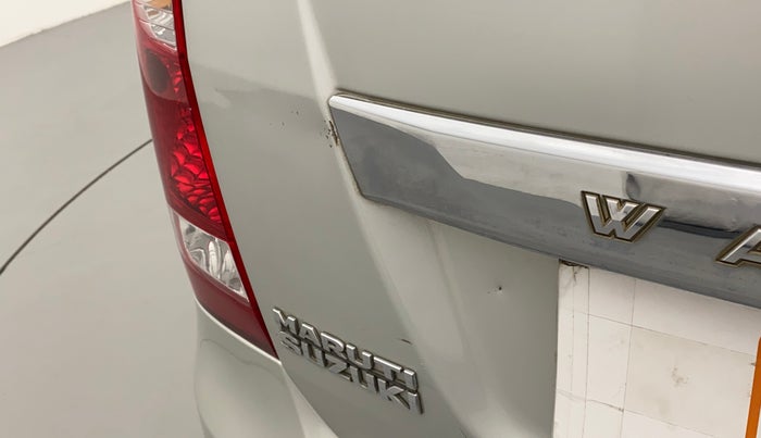 2010 Maruti Wagon R 1.0 LXI, Petrol, Manual, 30,773 km, Dicky (Boot door) - Minor scratches