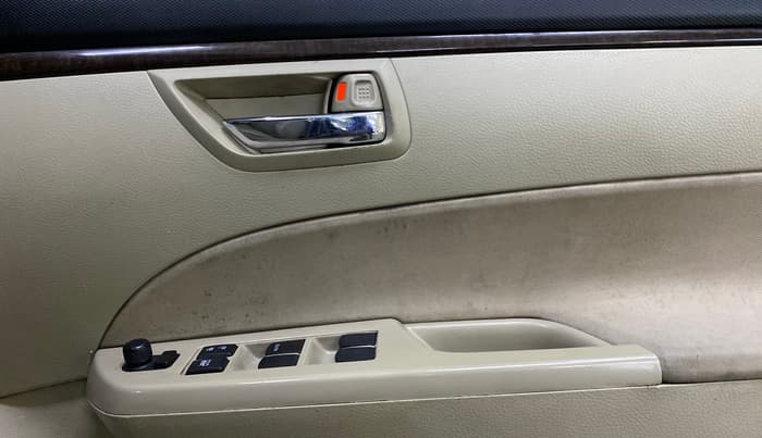 2015 Maruti Swift Dzire VXI, Petrol, Manual, 53,852 km, Driver Side Door Panels Control