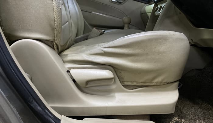 2015 Maruti Swift Dzire VXI, Petrol, Manual, 53,852 km, Driver Side Adjustment Panel