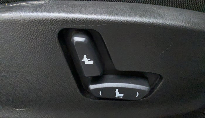2020 MG HECTOR SHARP 2.0 DIESEL, Diesel, Manual, 77,611 km, Driver Side Adjustment Panel