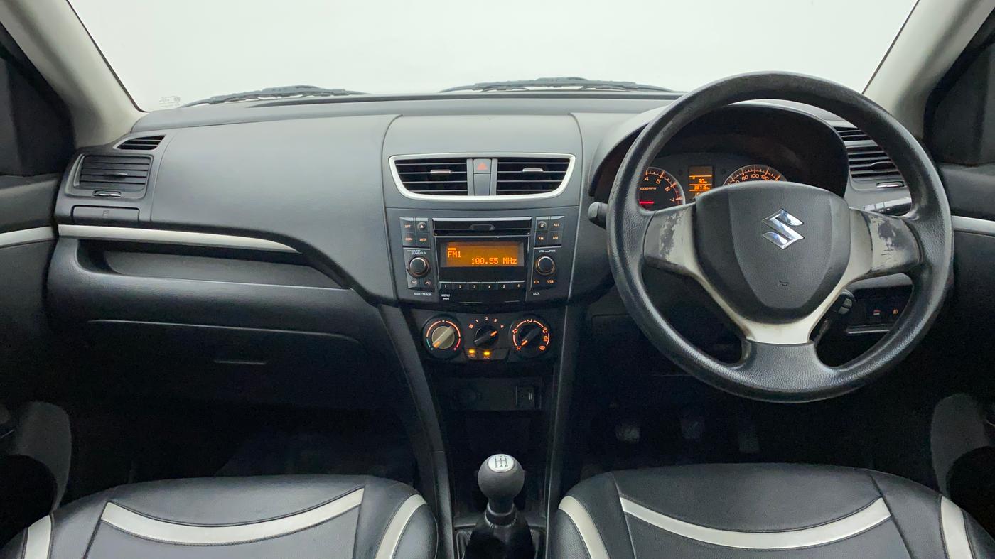 2015 Maruti Swift VXI, Petrol, Manual, 38,716 km, Dashboard