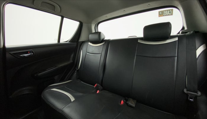 2015 Maruti Swift VXI, Petrol, Manual, 38,716 km, Right Side Rear Door Cabin