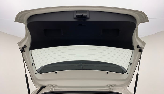 2018 Volkswagen Polo GT TSI 1.2 PETROL AT, Petrol, Automatic, 27,465 km, Boot Door Open