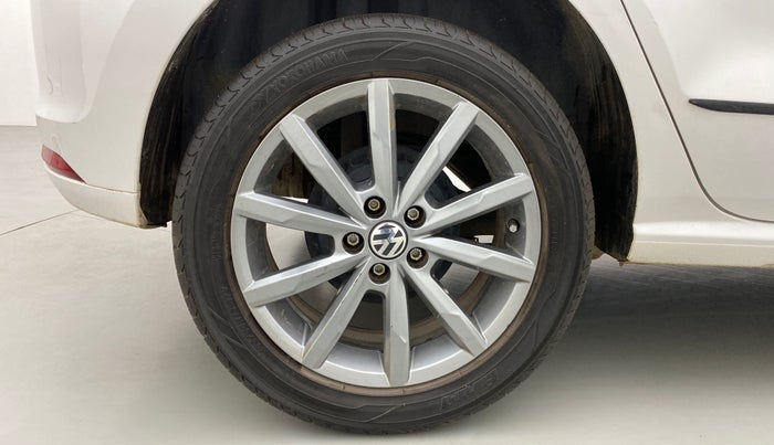 2018 Volkswagen Polo GT TSI 1.2 PETROL AT, Petrol, Automatic, 27,465 km, Right Rear Wheel