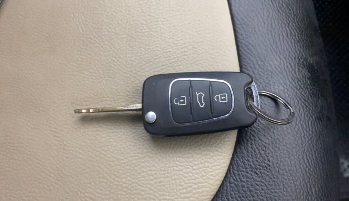 2015 Hyundai Grand i10 SPORTZ 1.2 KAPPA VTVT, Petrol, Manual, 71,243 km, Key Close Up