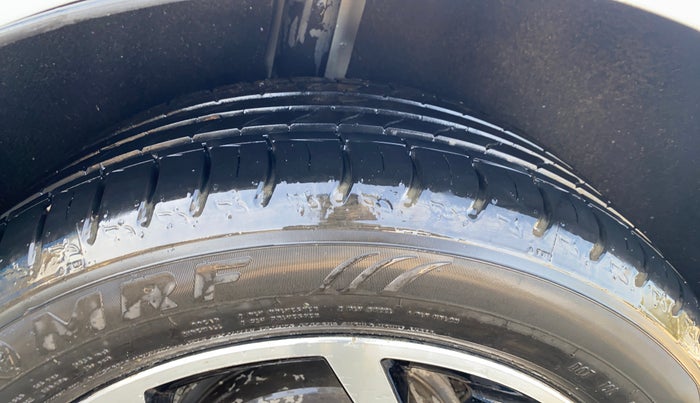 2018 Ford Ecosport TITANIUM 1.5L SIGNATURE EDITION (SUNROOF) PETROL, Petrol, Manual, 38,250 km, Right Rear Tyre Tread