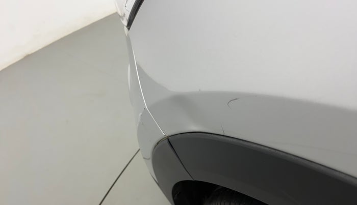 2017 Hyundai Creta SX PLUS 1.6 PETROL, Petrol, Manual, 88,556 km, Left fender - Slightly dented