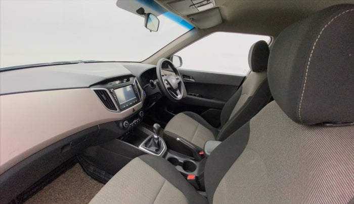 2017 Hyundai Creta SX PLUS 1.6 PETROL, Petrol, Manual, 88,556 km, Right Side Front Door Cabin